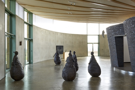 Skulpturenhalle | Juan Muñoz