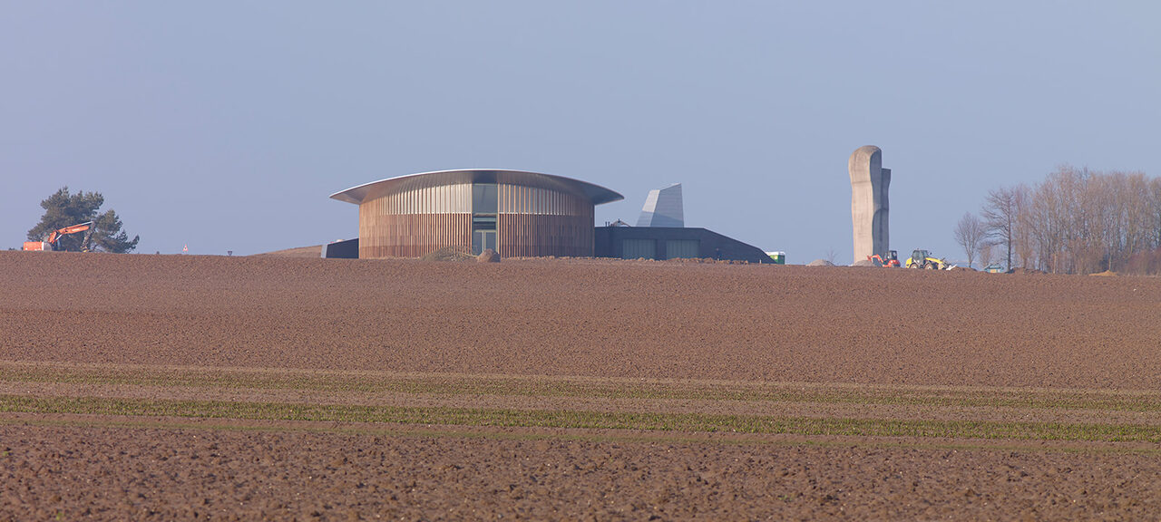 Skulpturenhalle, 2014/16, Photo: Nic Tenwiggenhorn, © VG Bild-Kunst, Bonn 2016