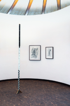 Skulpturenhalle | Jane und Louise Wilson